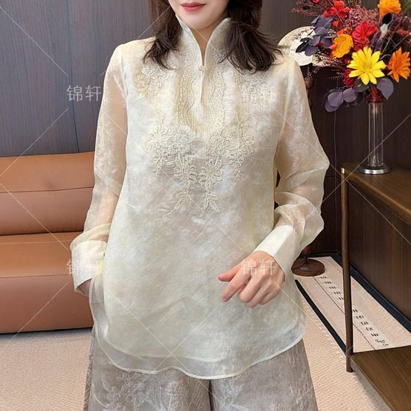 新品气质显瘦衬衣春季新款M时尚百搭妈妈装复古新中式国风立领上