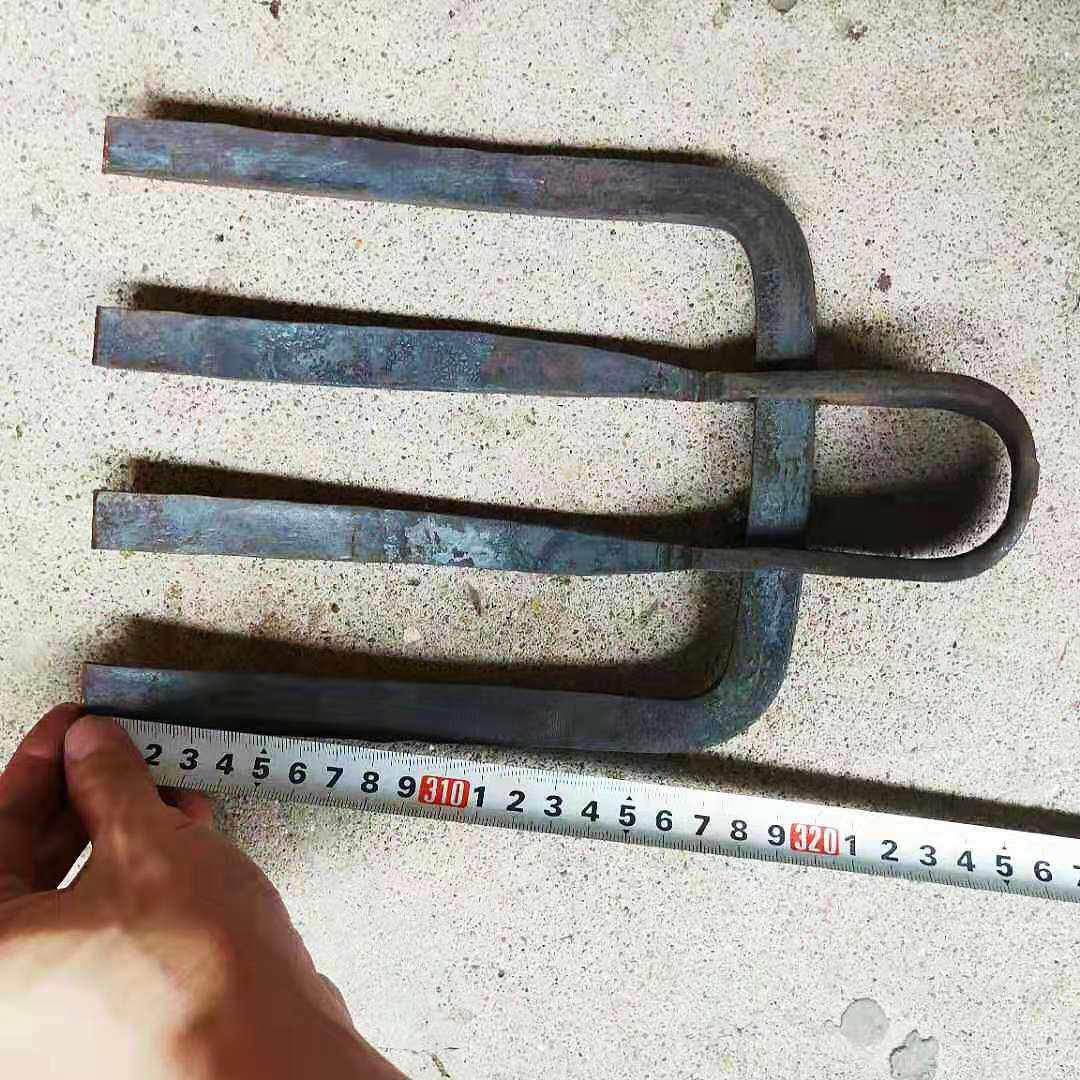 手工锻打四齿耙头永康铁铺挖土翻地农业工具螺纹钢X大铁耙大钢叉