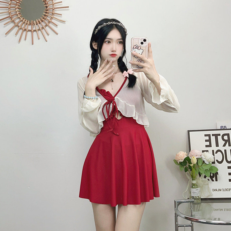 连身泳衣女大尺码2023新款平角保守E泡温泉酒红色微胖女孩遮肉游