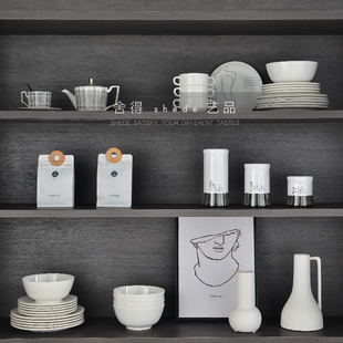 展厅橱柜层架g软装饰品咖啡豆密封罐花瓶餐盘碗样板房厨房摆件组