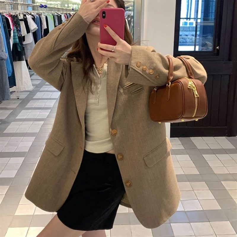 2024春秋装新款西装外套女高级炸街设计感小众休闲咖色显瘦小西服