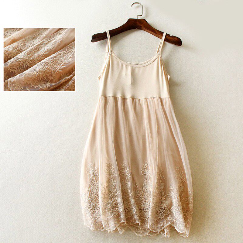 裙子女秋冬连衣裙中长款刺绣蕾丝内搭吊带裙小个子大码打底网纱裙