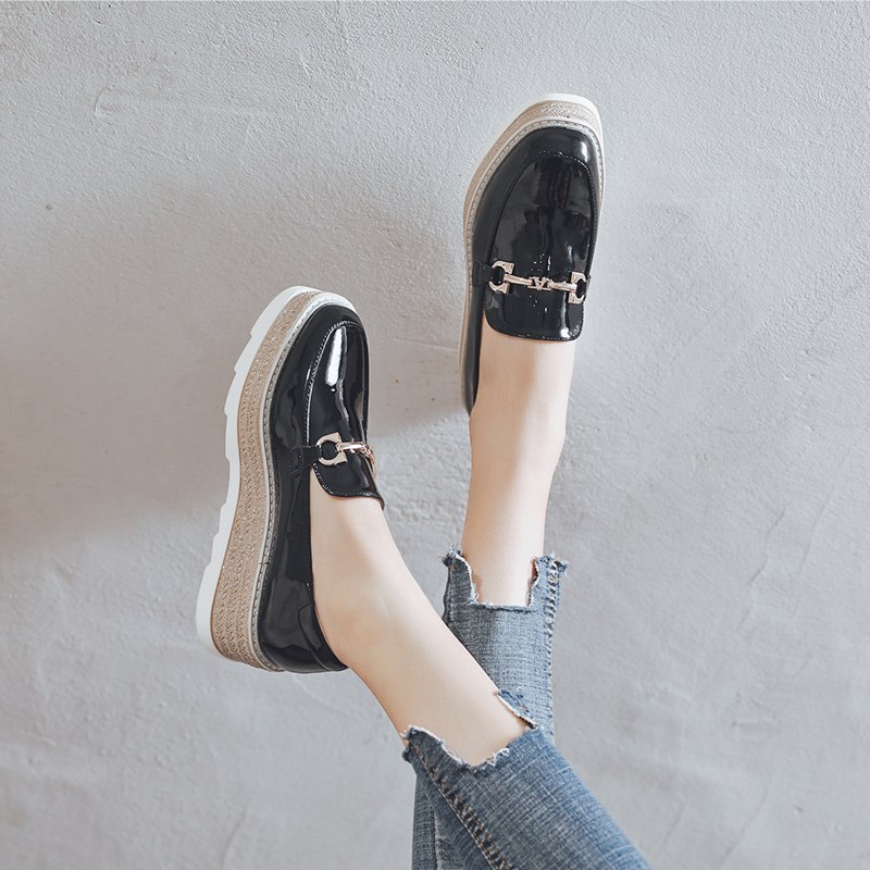 松糕鞋女厚底英伦风2024春秋新款百搭增高小皮鞋女懒人一脚蹬单鞋