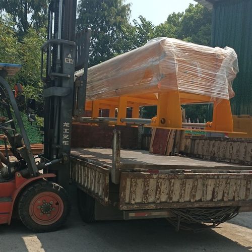 高速公路可导向防撞垫TA级TB级TS级隧道减速缓冲垫匝道口防撞设施