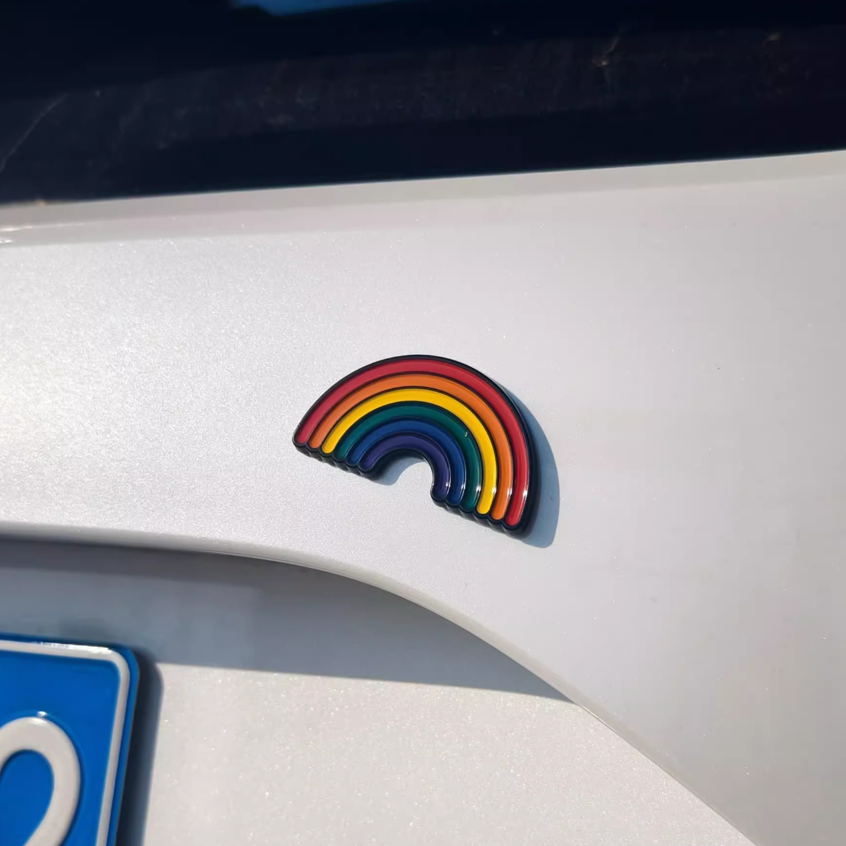 小鹏理想蔚来零跑问界大众丰田彩虹汽车车贴 3D立体原车材质