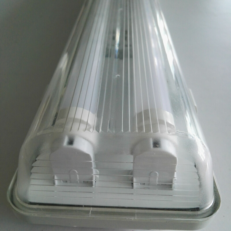 LED18W应急三防灯 停电应急120分钟 双管单应急三防灯