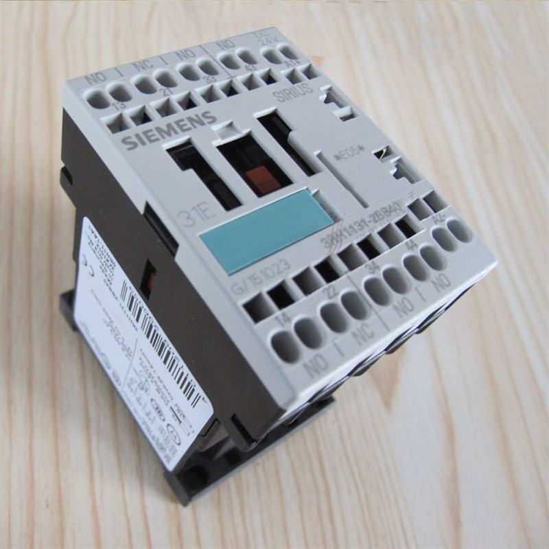 接触式中间继电器3RH1131-2BB40 三开一闭 DC24V原装