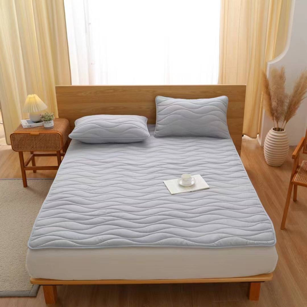 新款学生宿舍床软褥薄款家用卧室防滑榻榻米租房专用床褥四季床笠