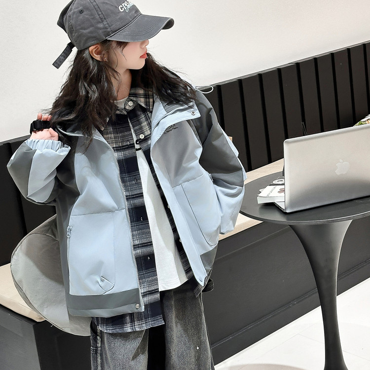 【送运费险】百搭女童冲锋衣