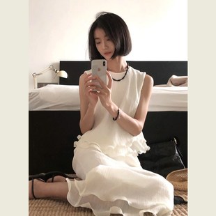 法式气质褶皱肌理感套装女夏立体波浪无袖上衣荷叶边半身裙两件套