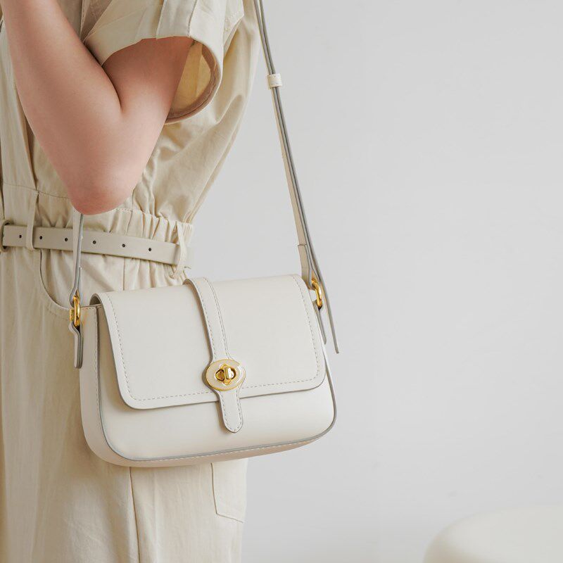 轻奢小众包包女2024新款高级感软皮小方包简约百搭通勤单肩斜挎包