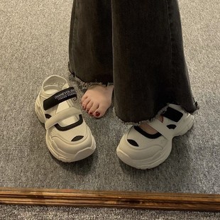 夏季老爹鞋女2023年新款网面透气镂空I魔术贴包头厚底增高运动凉