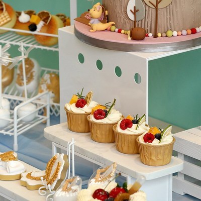 白色铁艺蛋糕架甜品台摆件 甜品架组合 蛋糕展示架摆台道具