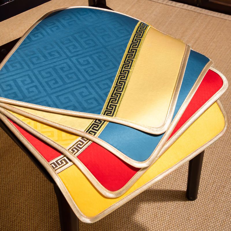 轻奢防滑餐桌椅子坐垫高端定制