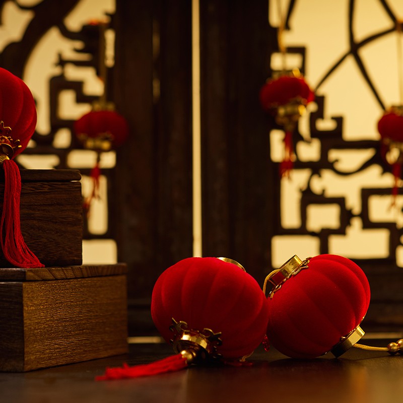 大红植绒小灯笼节日挂饰宫灯盆景户外阳台中式春节新年场景装饰