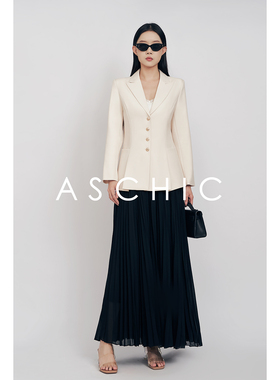 As chicSS“春日恋歌”修身重磅钱驳领西装外套ASW1831