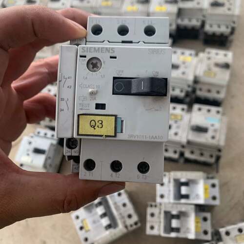 可维修西门子3RV1011-1AA10电机保护器，德国制造，件议价