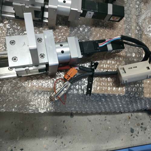 可维修应用材料线性执行器组件，型号0190-48210，附带YAS