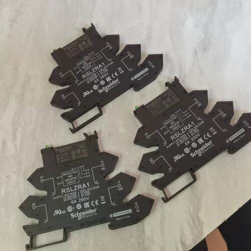 可维修薄片插拔式继电器3个，型号RSL  14BD，DC