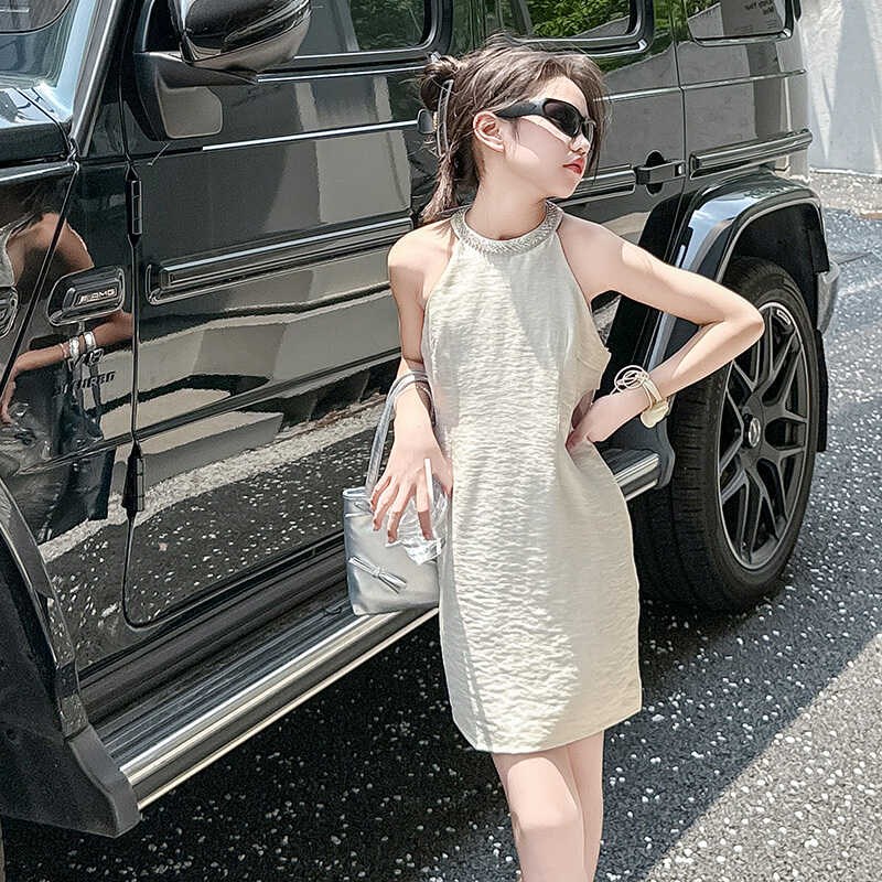 女童连衣裙夏季2024新款儿童无袖挂脖裙子高级感洋气女孩夏装韩系