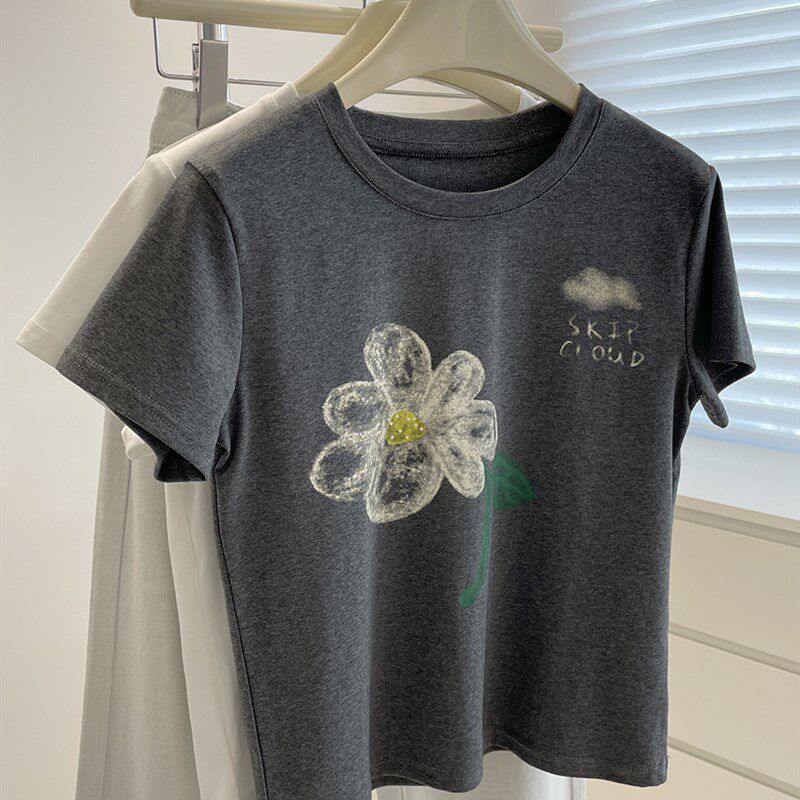 韩系小花朵短袖T恤女!夏季百搭显瘦短款小个子圆领休闲上衣tee