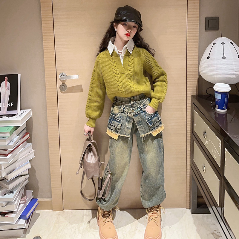 女童秋冬装套装2023新款大童毛衣加厚冬季小孩时髦两件套洋派潮