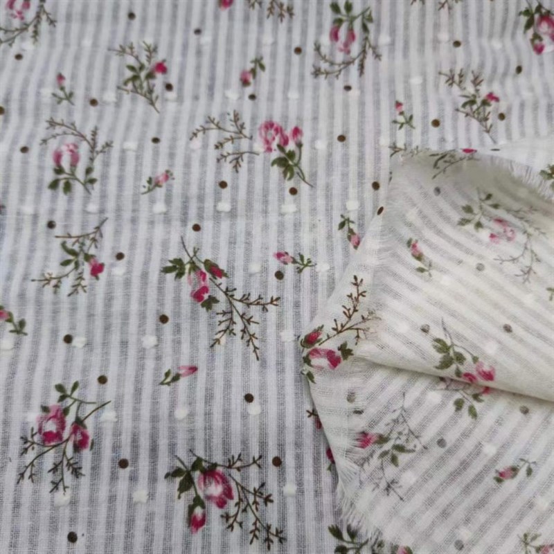 全棉剪花布条子提花印花面料现货A9088喜庆草莓印花童装儿童帽面