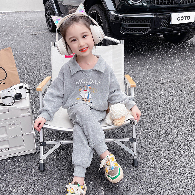 女童秋装套装韩版2023新款洋派小童休闲衣服宝宝网红卫衣两件套潮