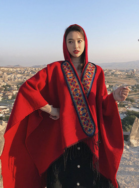 青海西藏云南旅游拍照民族风开叉披肩女秋冬O连帽超V大红色斗篷披