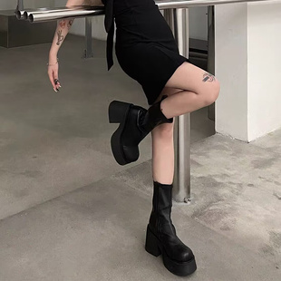 厚底马丁靴女2023秋新款粗y跟瘦瘦弹力靴韩版小个子高跟增高短靴