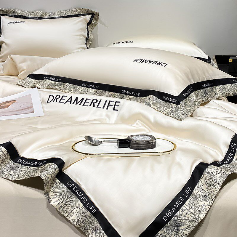 夏天冰丝夏凉被四件套轻奢高级感床笠款可机洗空调被双人冷气被芯