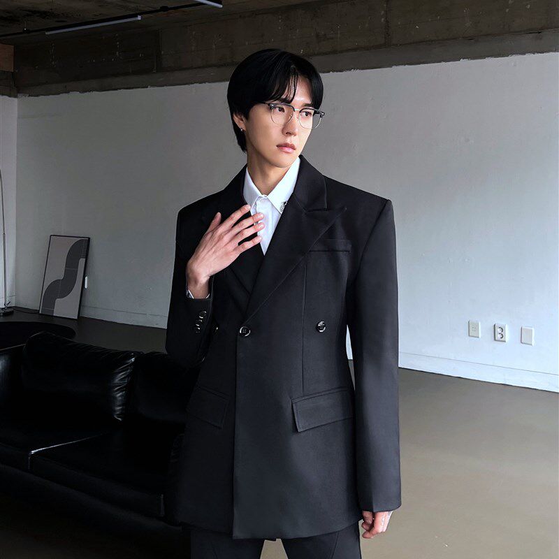子上男装 高级感复古垫肩蚂蚁腰双排扣枪驳领西服男黑色西装小众