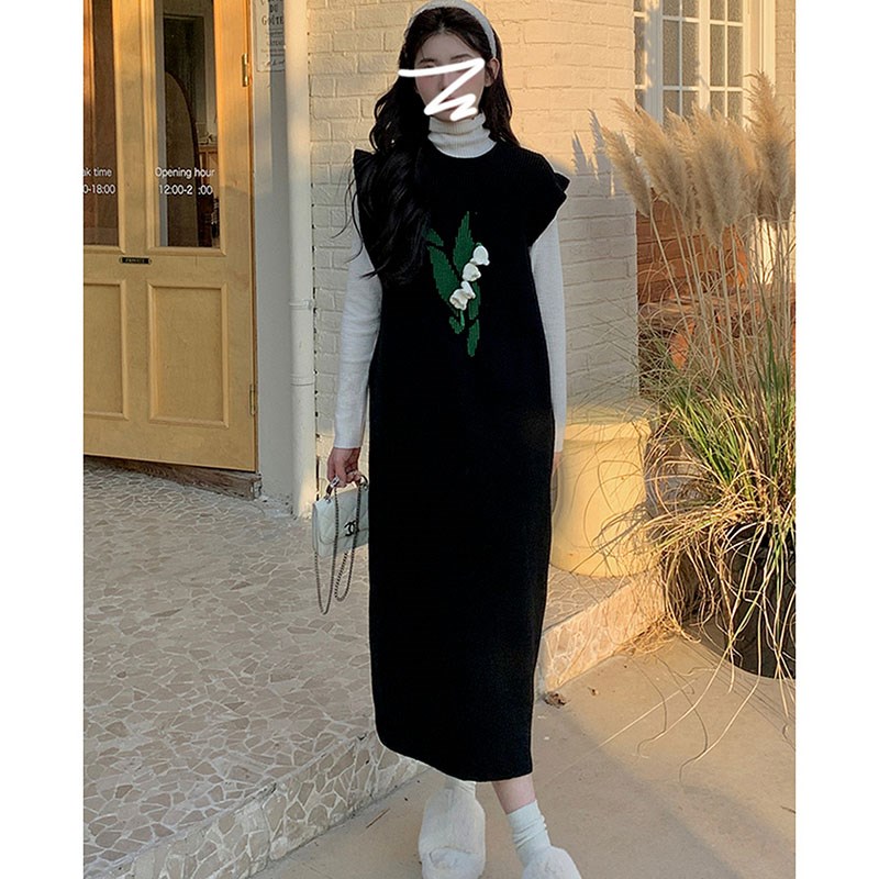 慵懒宽松加厚立体小花木耳边中长款针织马甲裙秋冬新学院风毛衣裙