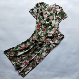 妈妈夏装短袖上衣服装中年女装套装2023新款4050U岁中老年真丝T恤