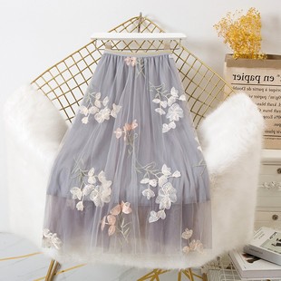 绣花网纱半身裙女秋季新款a字中长款碎花刺绣小众温柔气质百褶裙