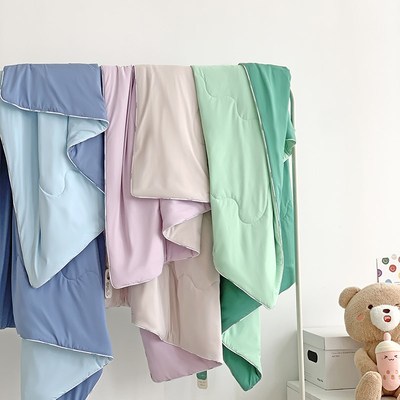 儿童夏季冷感夏被糖果色凉感丝学生宿舍薄被子可水洗单人凉空调被