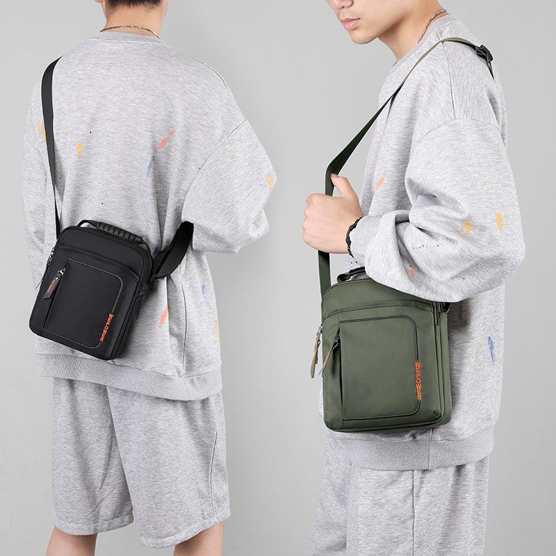 男式斜挎包多功能男款小背包户外休闲旅行运动手提单肩包轻便防水
