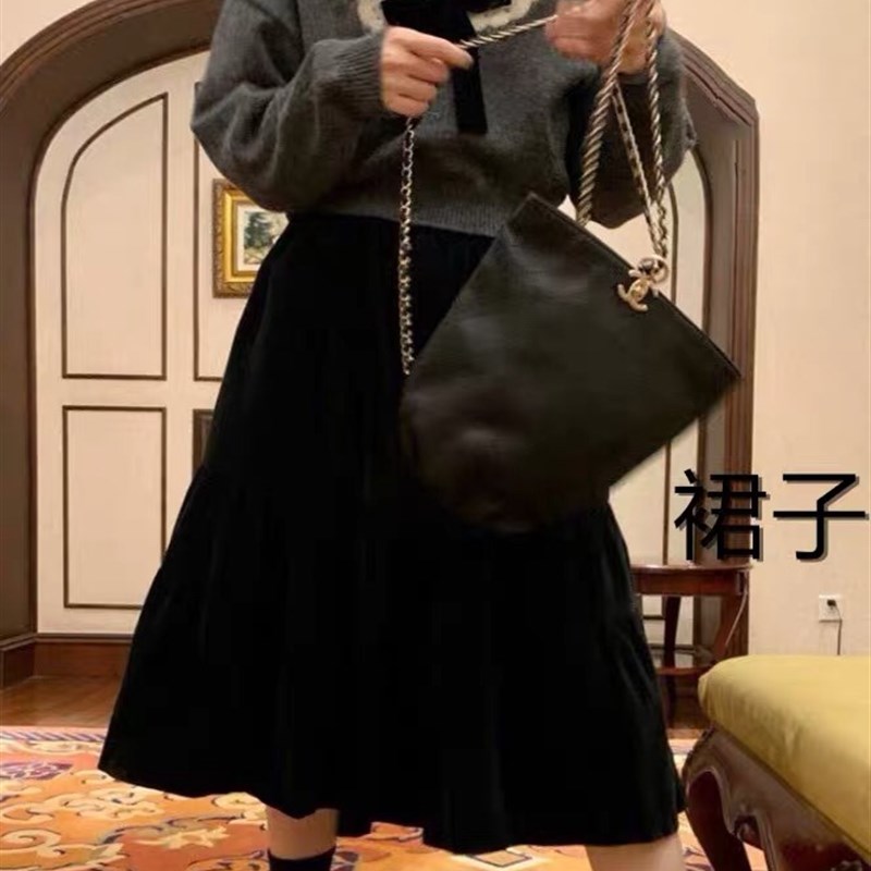 复活款 黑色丝z绒百搭半身蛋糕裙