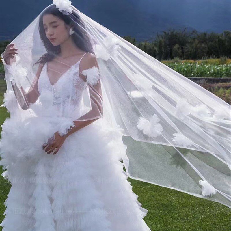 新款新娘结婚礼主婚纱超长拖尾头纱森系户外立体花朵仪式长款头纱