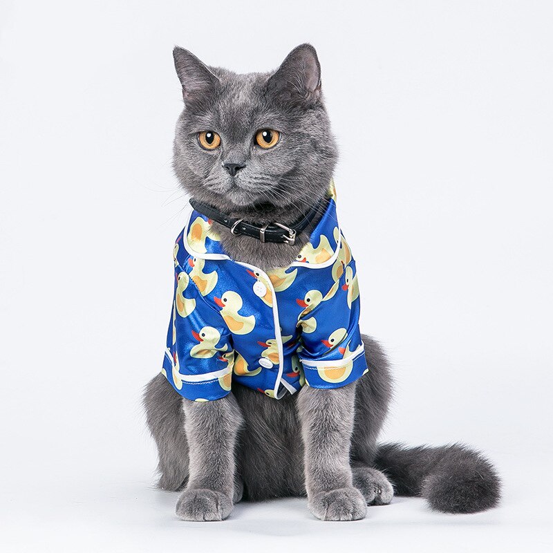 宠物狗狗猫咪衣服秋季薄款柴法斗牛犬衣服雪纳瑞泰迪可爱衬衫睡衣