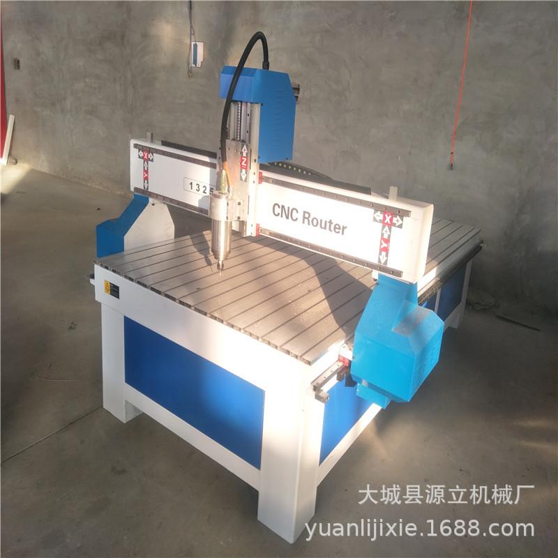 泡沫数控雕刻机1325木工雕刻价格广告木工雕刻机KT板切割机