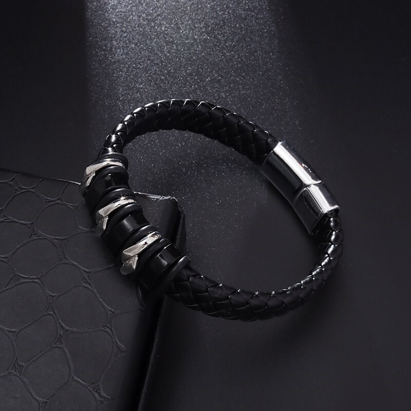 Classic Leather Braided MagneAtic Metal Buckle Bracelet Punk