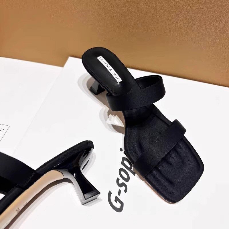 低跟凉鞋2025夏季新款时尚绸缎半拖露趾细跟高跟鞋U简约方头一字