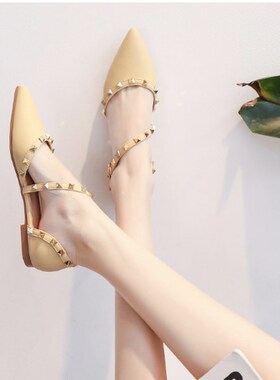 大码低跟尖头凉鞋女41一p43夏季铆钉一字带女款平跟小码女鞋31323