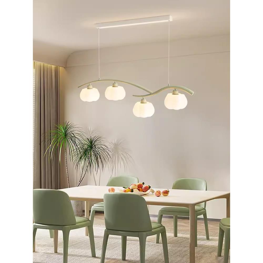 2024年新款云朵棉花餐厅吊灯奶油风南瓜灯具长条直盘饭桌灯全光谱