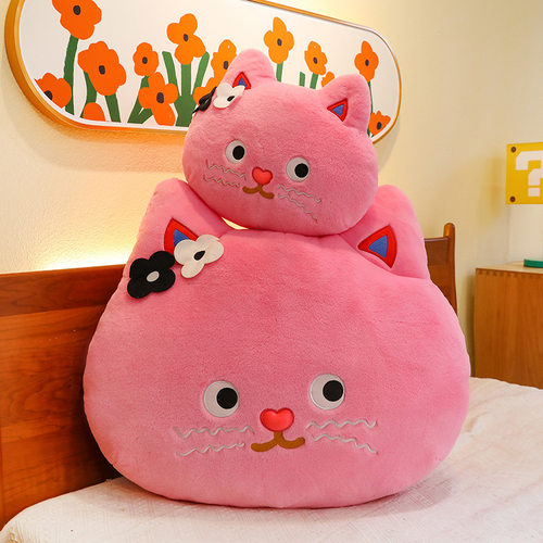 小红书同款可爱波点猫咪抱枕靠垫