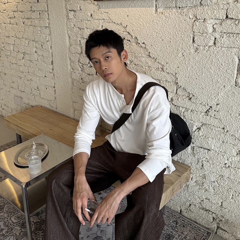 马克斯星球 肌理条亨利s领单排扣白色长袖打底衫男秋款韩系极简风