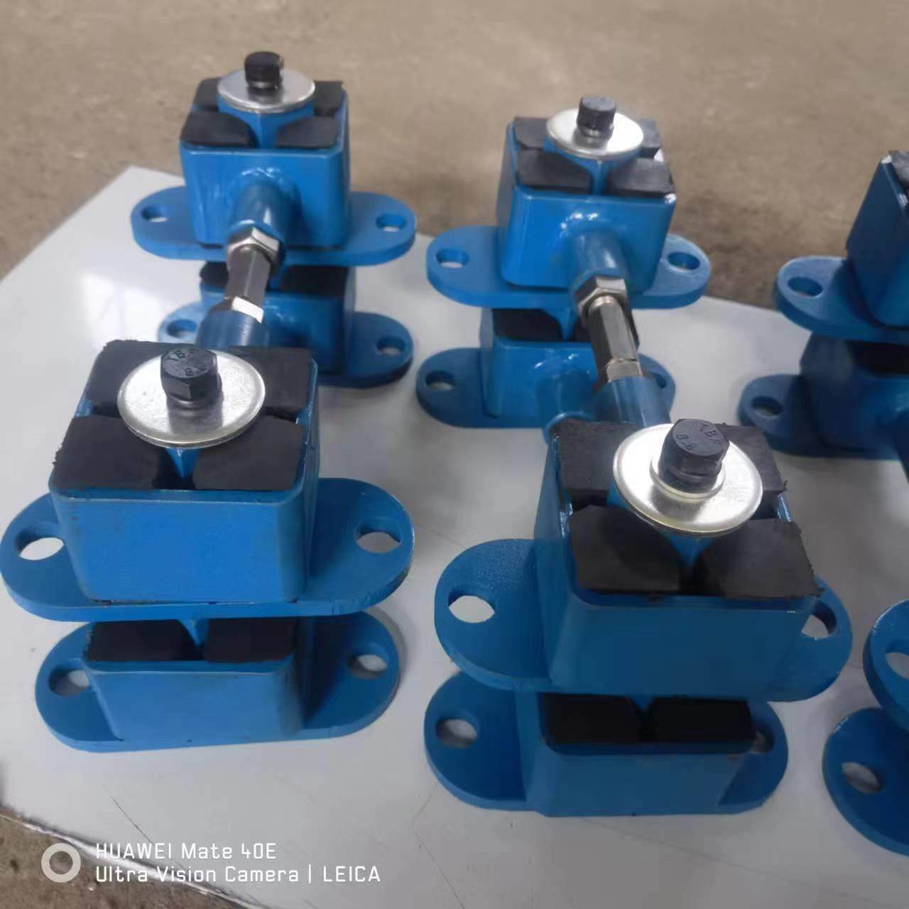 振动减器振动缓冲器阻尼弹簧减震器空调外机水泵设备缓冲减震垫