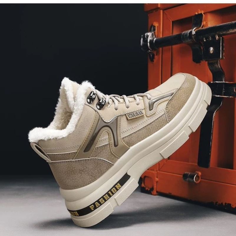 马丁靴男士秋冬中高帮内增高靴子透气耐磨工装皮鞋防滑休闲鞋潮鞋