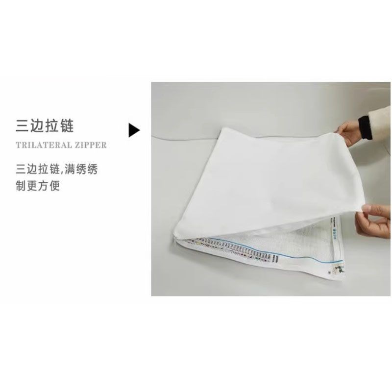 可爱草莓熊十字绣2024新款手工自己绣抱枕客厅沙发靠枕套车用靠垫